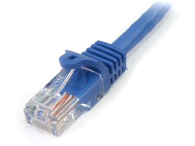 StarTech.com 3 ft. (0.9 m) Cat5e Ethernet Cable - Power Over Ethernet - Snagless - Blue - Ethernet Network Cable (RJ45PATCH3) - patch cable - 3 ft - blue