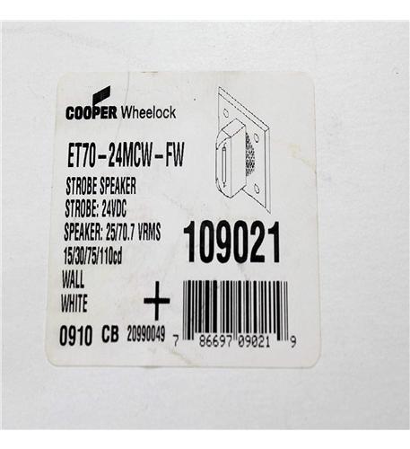 8W SPKR STR,WALL,24 VDC WHITE